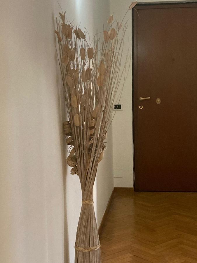 City House Viale Murillo Apartment Milan Bagian luar foto