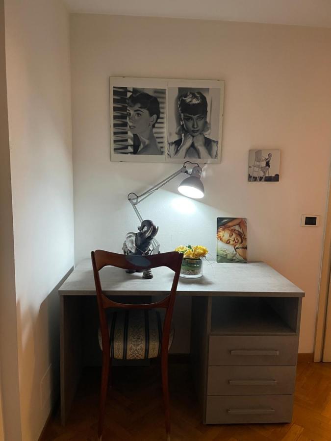 City House Viale Murillo Apartment Milan Bagian luar foto
